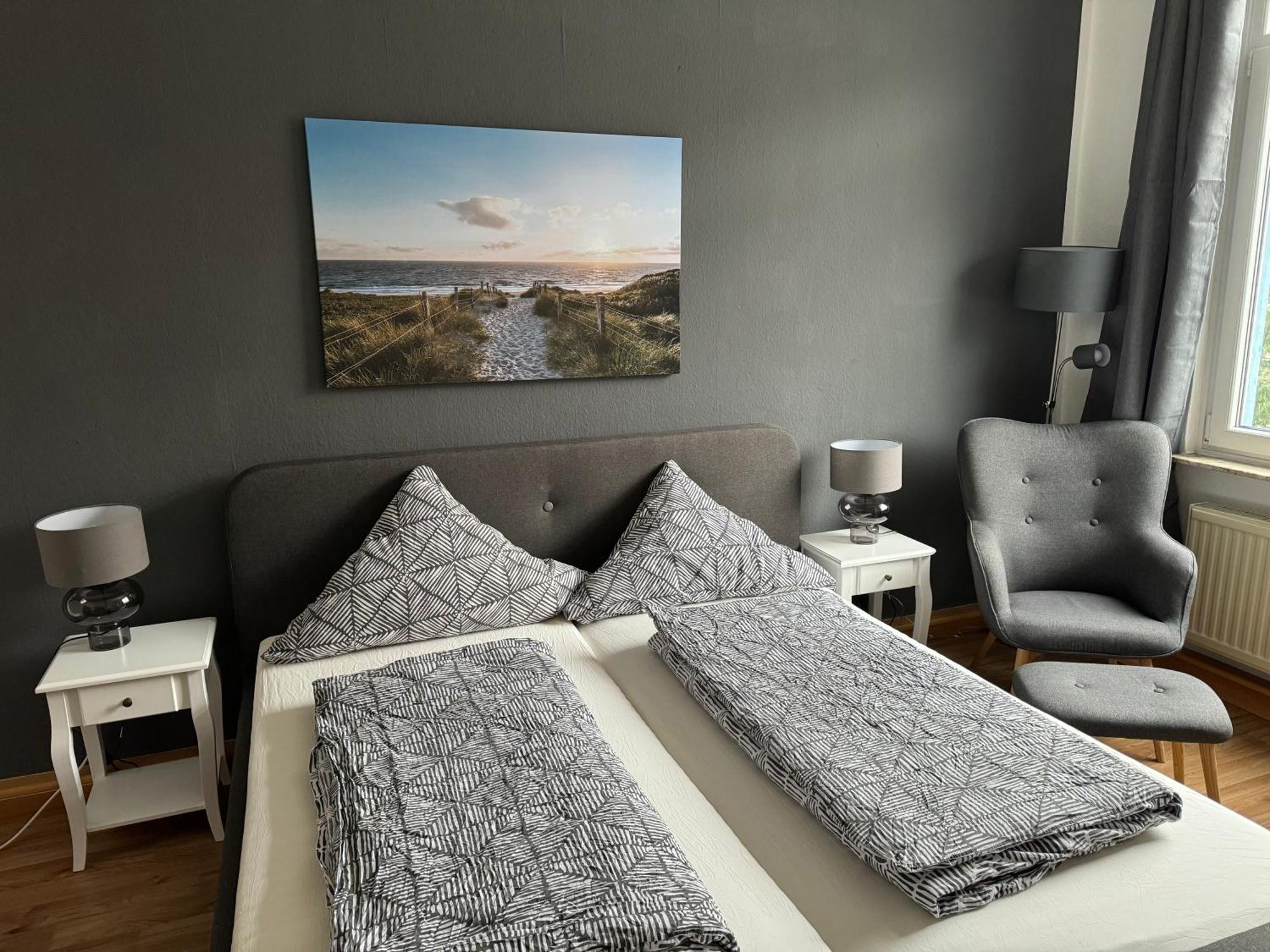 Rb City Apartments Emden Am Wall 2 Eksteriør billede
